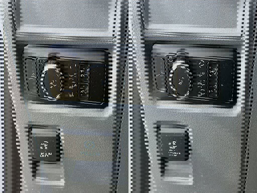 Certified 2023 Ford F150 XLT image 25