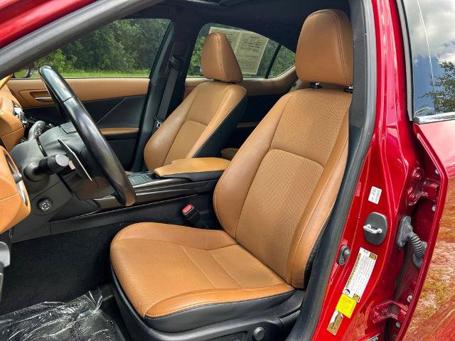 Used 2022 Lexus IS 300 w/ Premium Package RWD image 19