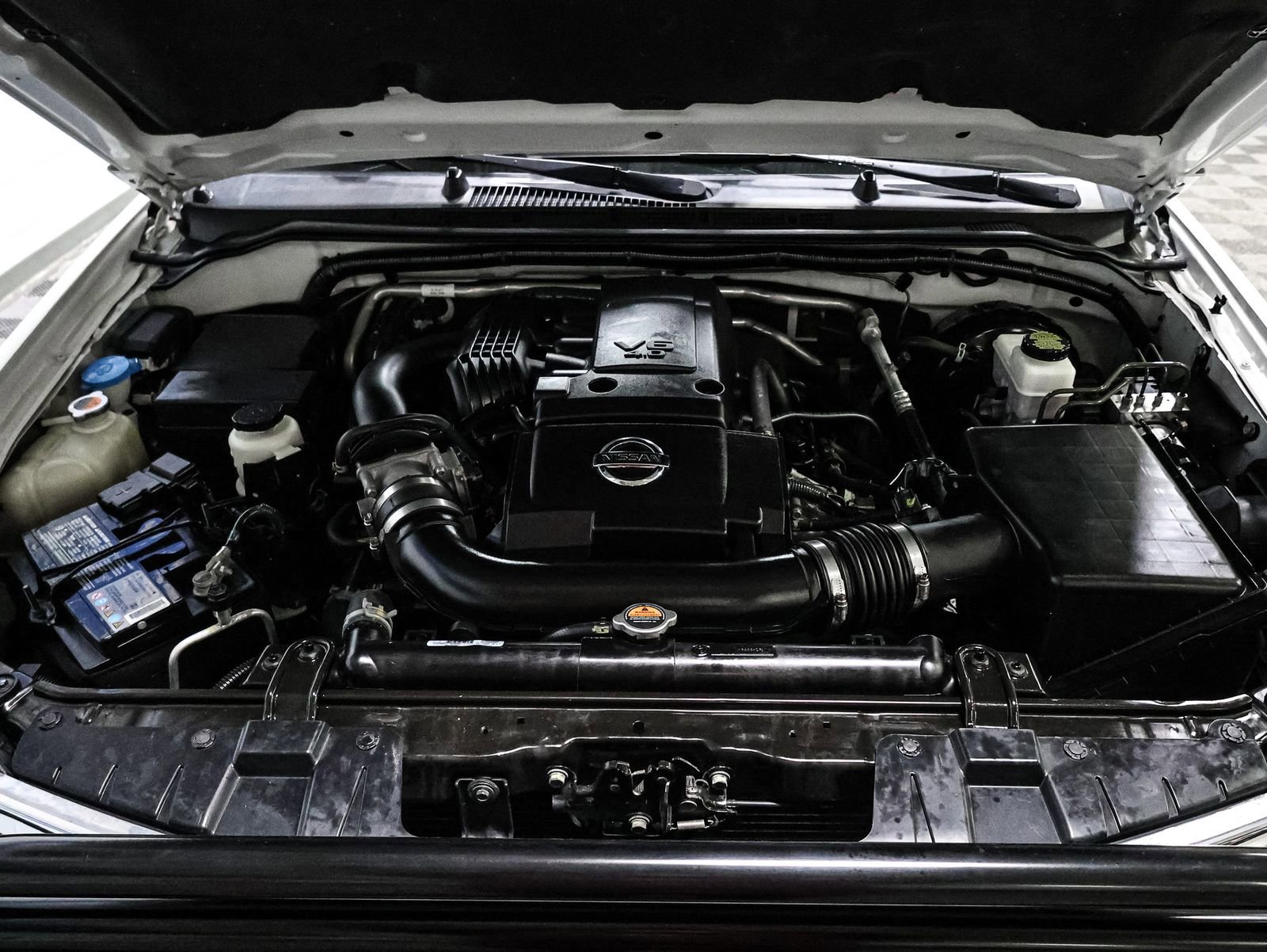 Used 2019 Nissan Frontier SV image 16