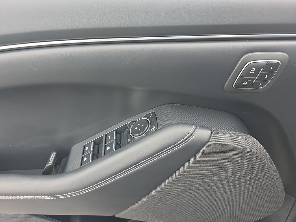 Certified 2025 Ford Mustang Mach-E Select w/ Comfort Package Lite RWD image 16