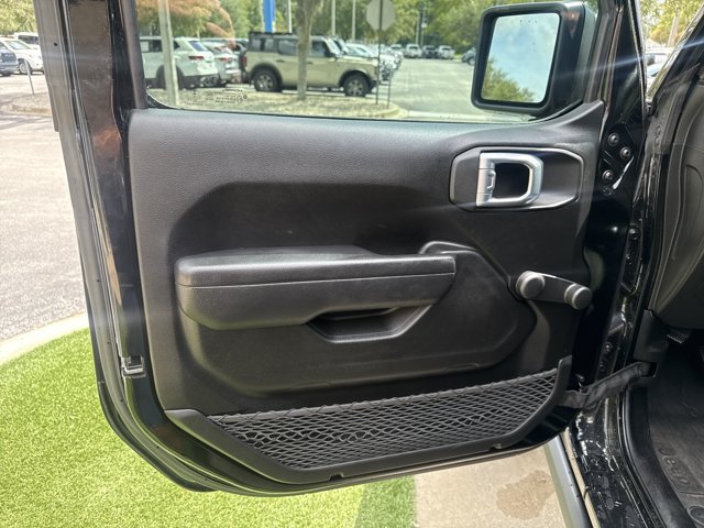 Used 2023 Jeep Wrangler Sport AWD/4WD image 8