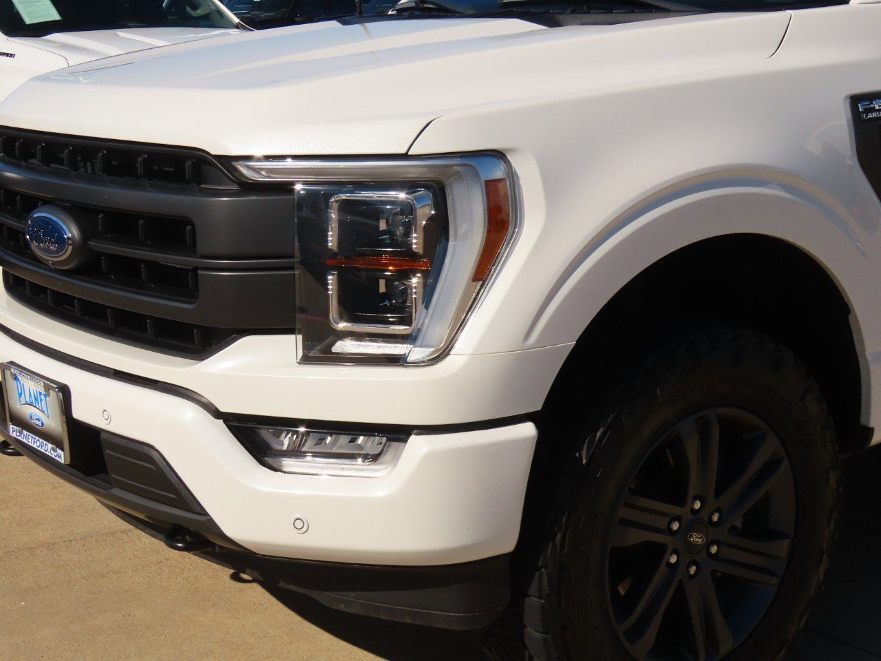 Certified 2023 Ford F150 Lariat w/ Equipment Group 502A High image 3