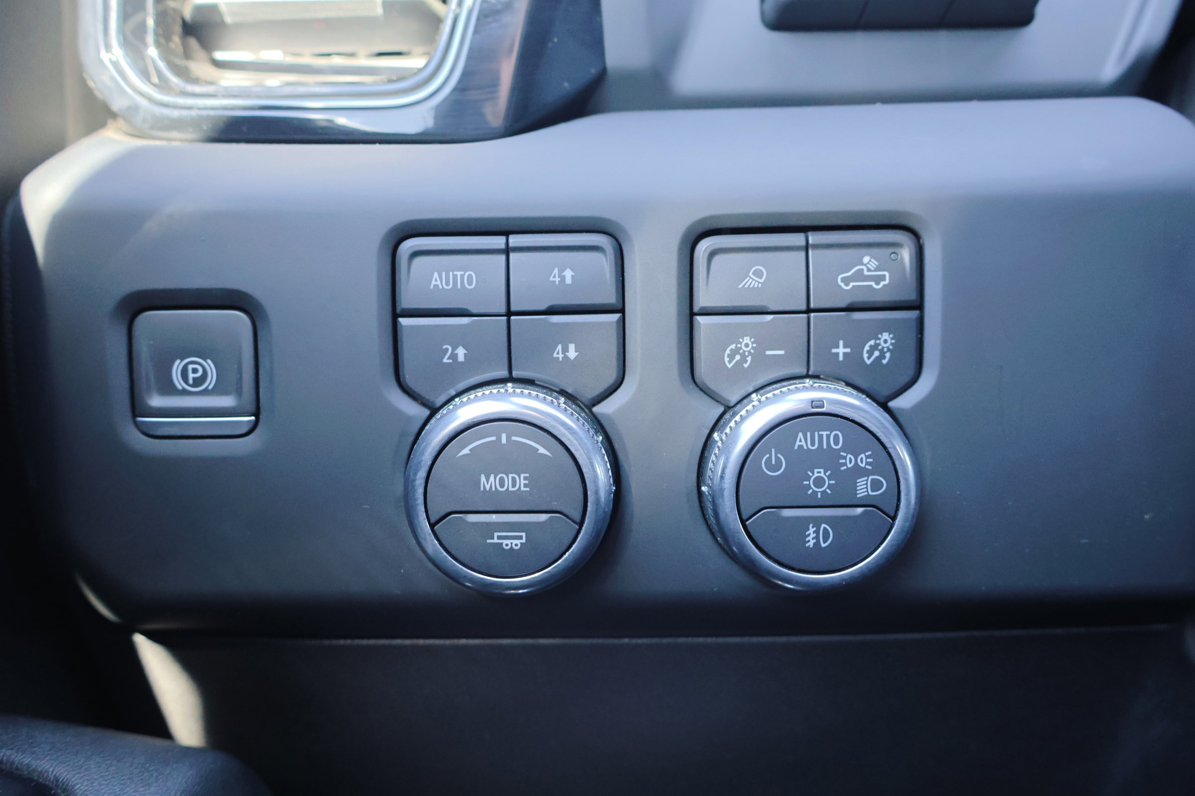 Used 2024 GMC Sierra 2500 AT4 w/ AT4 Premium Plus Package image 20