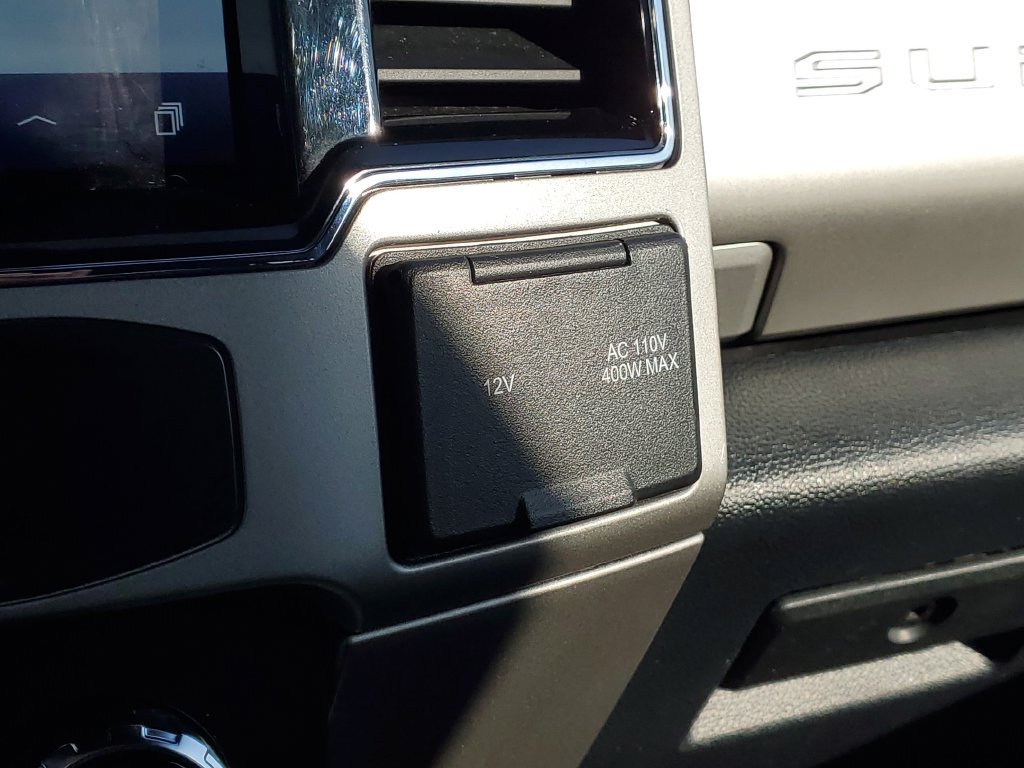 Certified 2022 Ford F250 Lariat w/ Lariat Ultimate Package AWD/4WD image 35