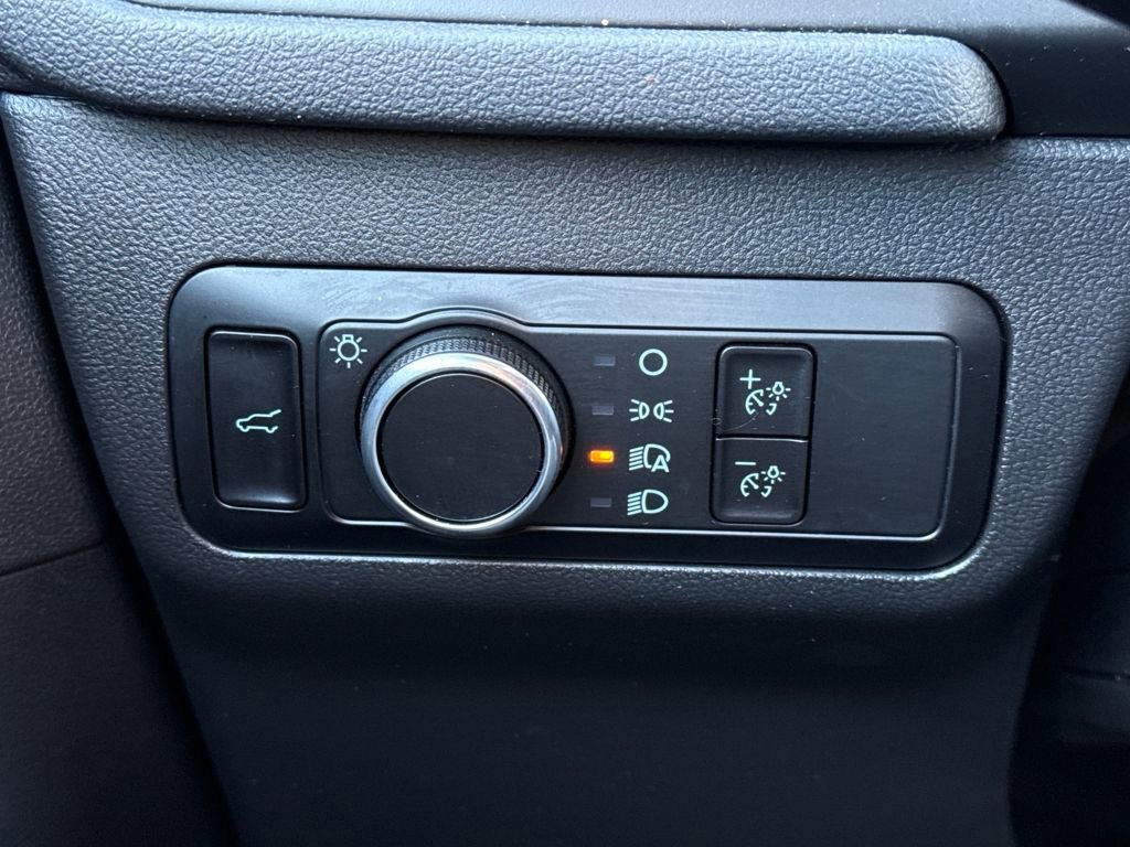 Certified 2023 Ford Escape ST-Line w/ Tech Pack #1 image 24