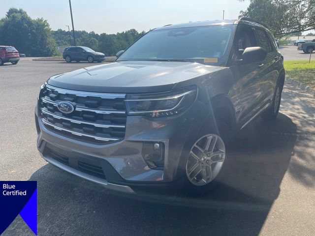 Certified 2025 Ford Explorer Active w/ Active Comfort Package RWD image 2