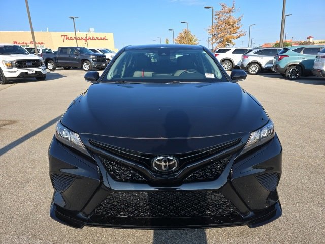 Used 2023 Toyota Camry XSE image 8