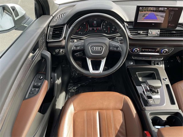 Used 2024 Audi Q5 2.0T Premium w/ Convenience Package image 7