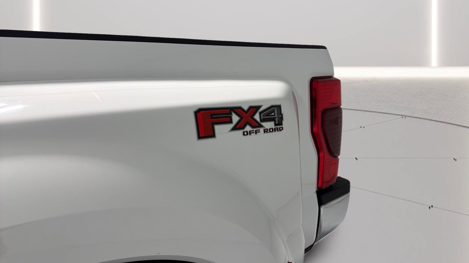 Certified 2022 Ford F350 XLT w/ XLT Premium Package AWD/4WD image 37