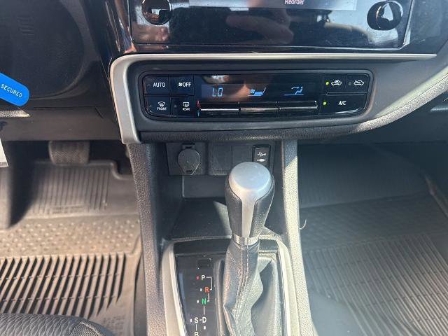 Used 2019 Toyota Corolla LE image 20