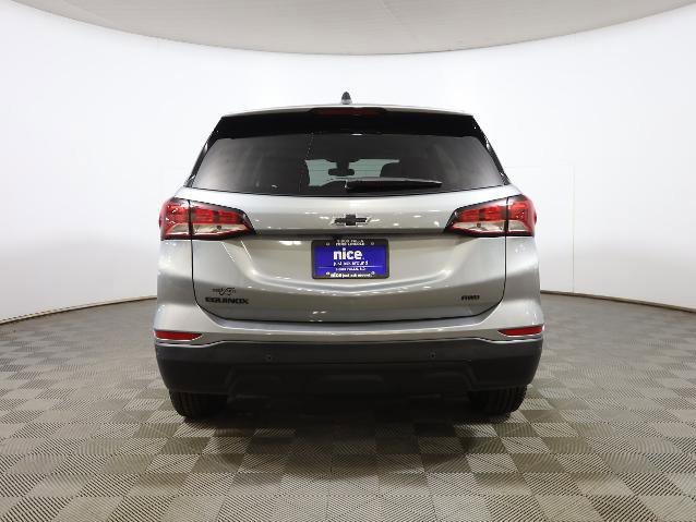 Used 2024 Chevrolet Equinox LS w/ LS Convenience Package image 3