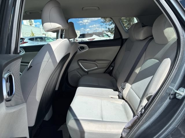 Used 2023 Kia Soul LX FWD image 23