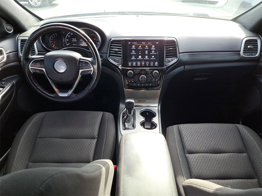 Used 2022 Jeep Grand Cherokee Laredo E w/ Security & Convenience Group image 7