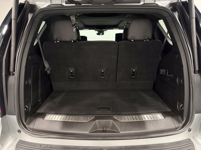 Used 2023 Chevrolet Tahoe High Country w/ Advanced Technology Package AWD/4WD image 34