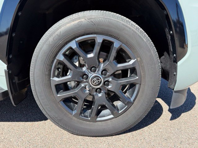 Used 2024 Toyota Sequoia Platinum AWD/4WD image 53