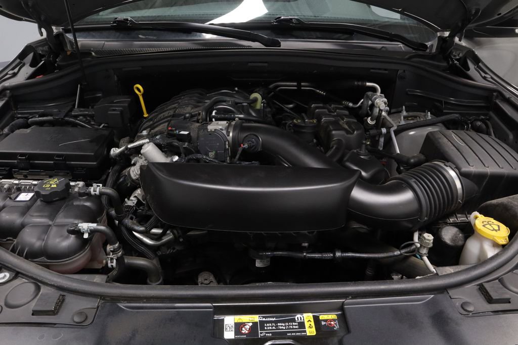 Used 2025 Dodge Durango GT AWD/4WD image 15