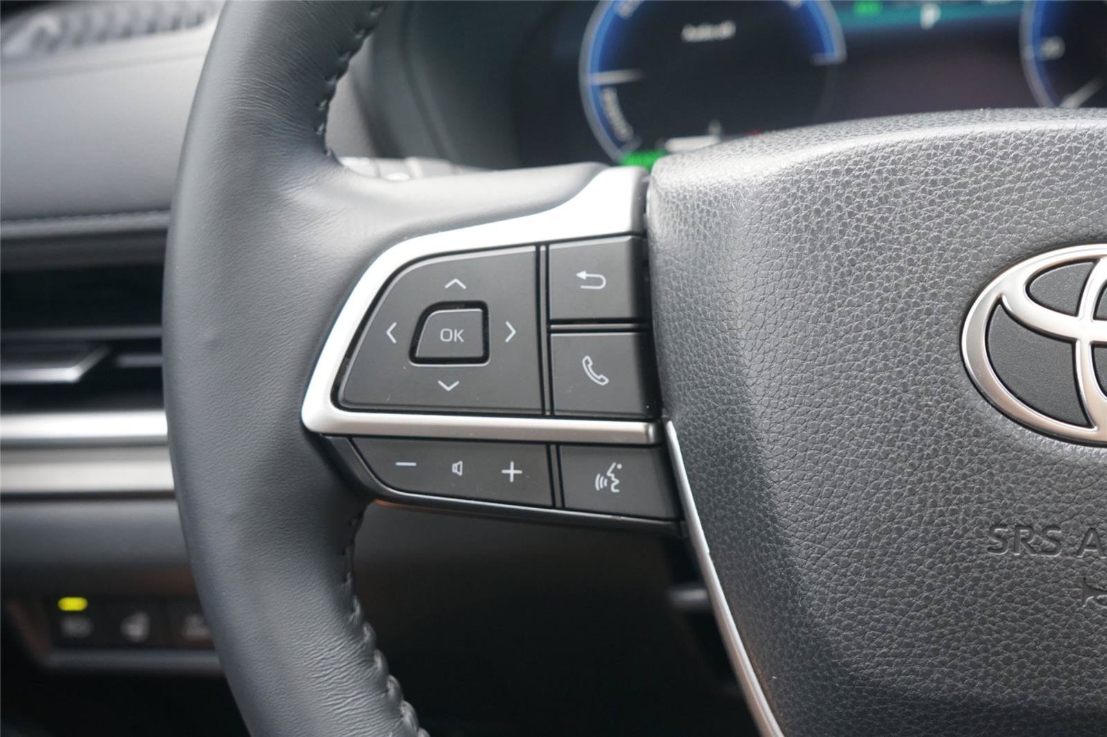 Used 2025 Toyota Grand Highlander AWD Hybrid image 17