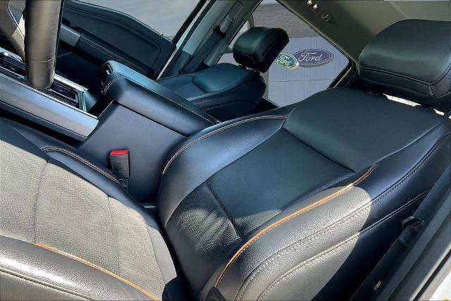 Certified 2025 Ford F350 Lariat w/ Lariat Ultimate Package image 22