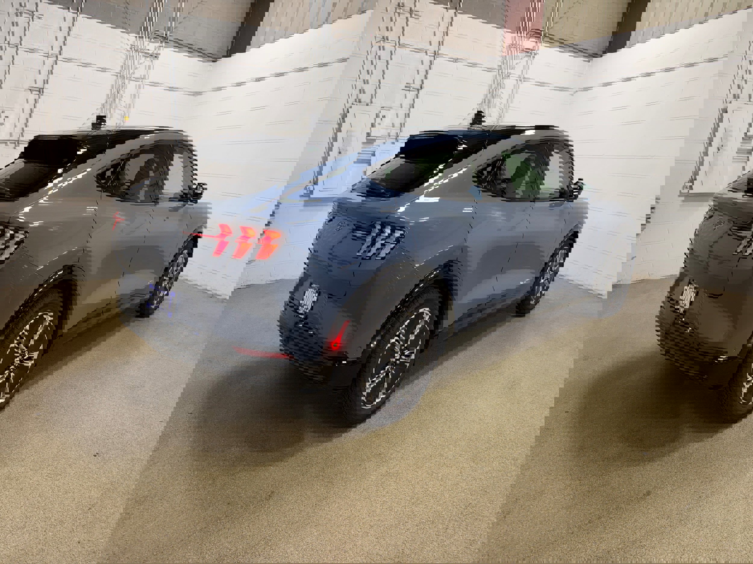 Certified 2023 Ford Mustang Mach-E Premium image 7