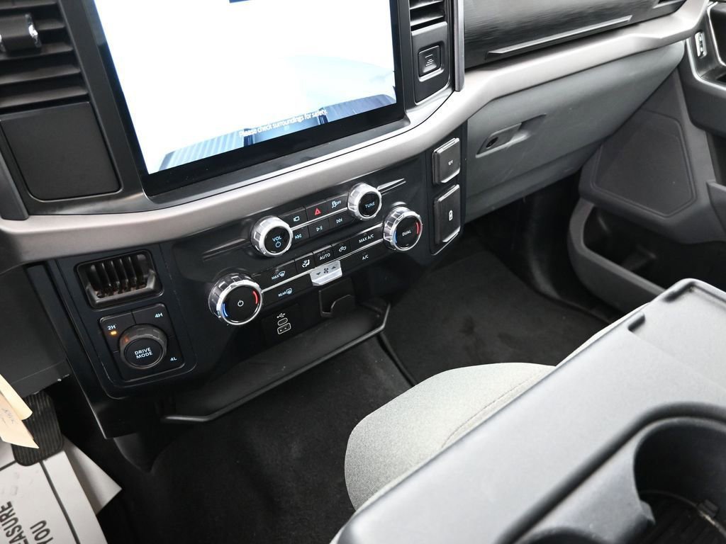 Certified 2025 Ford F150 XLT w/ Equipment Group 301A Standard image 47