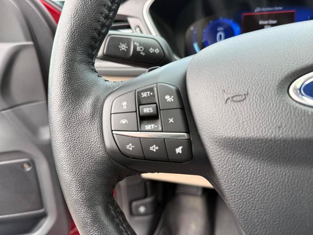 Certified 2020 Ford Escape Titanium w/ Titanium Premium Package 2.0 AWD/4WD image 26