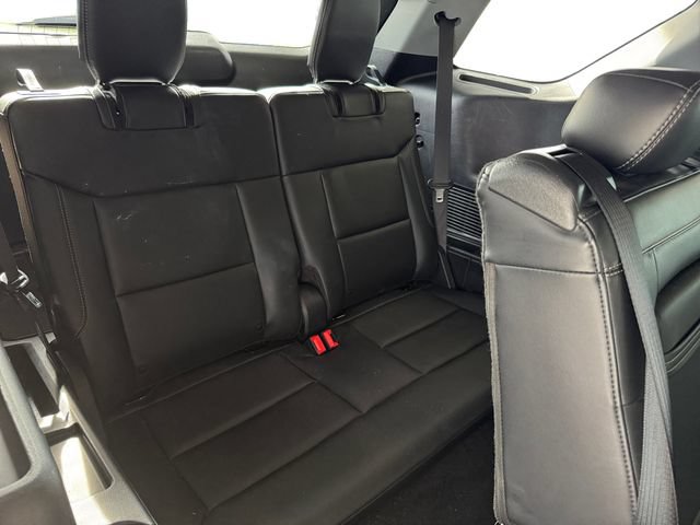 Certified 2022 Ford Explorer XLT w/ Equipment Group 202A AWD/4WD image 19