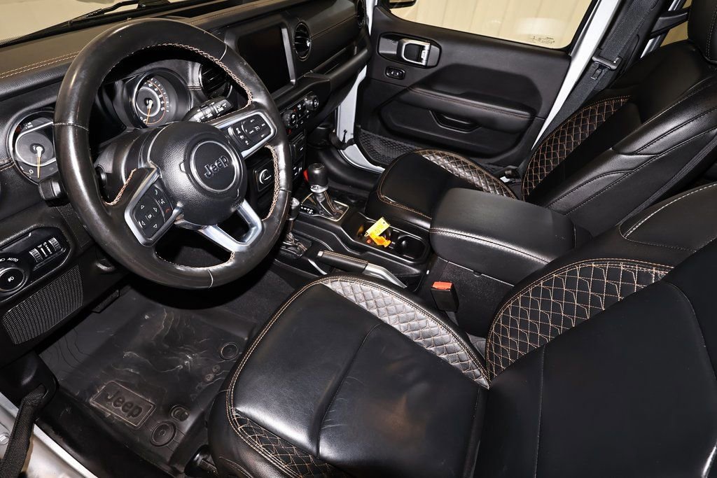 Used 2022 Jeep Wrangler Unlimited Sahara image 35