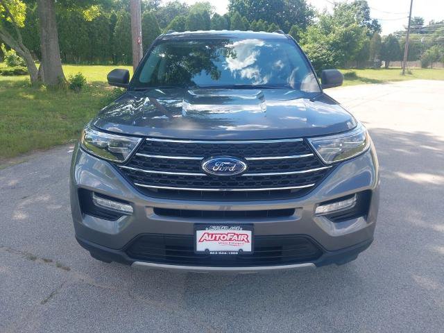 Certified 2023 Ford Explorer XLT w/ Equipment Group 202A AWD/4WD image 3