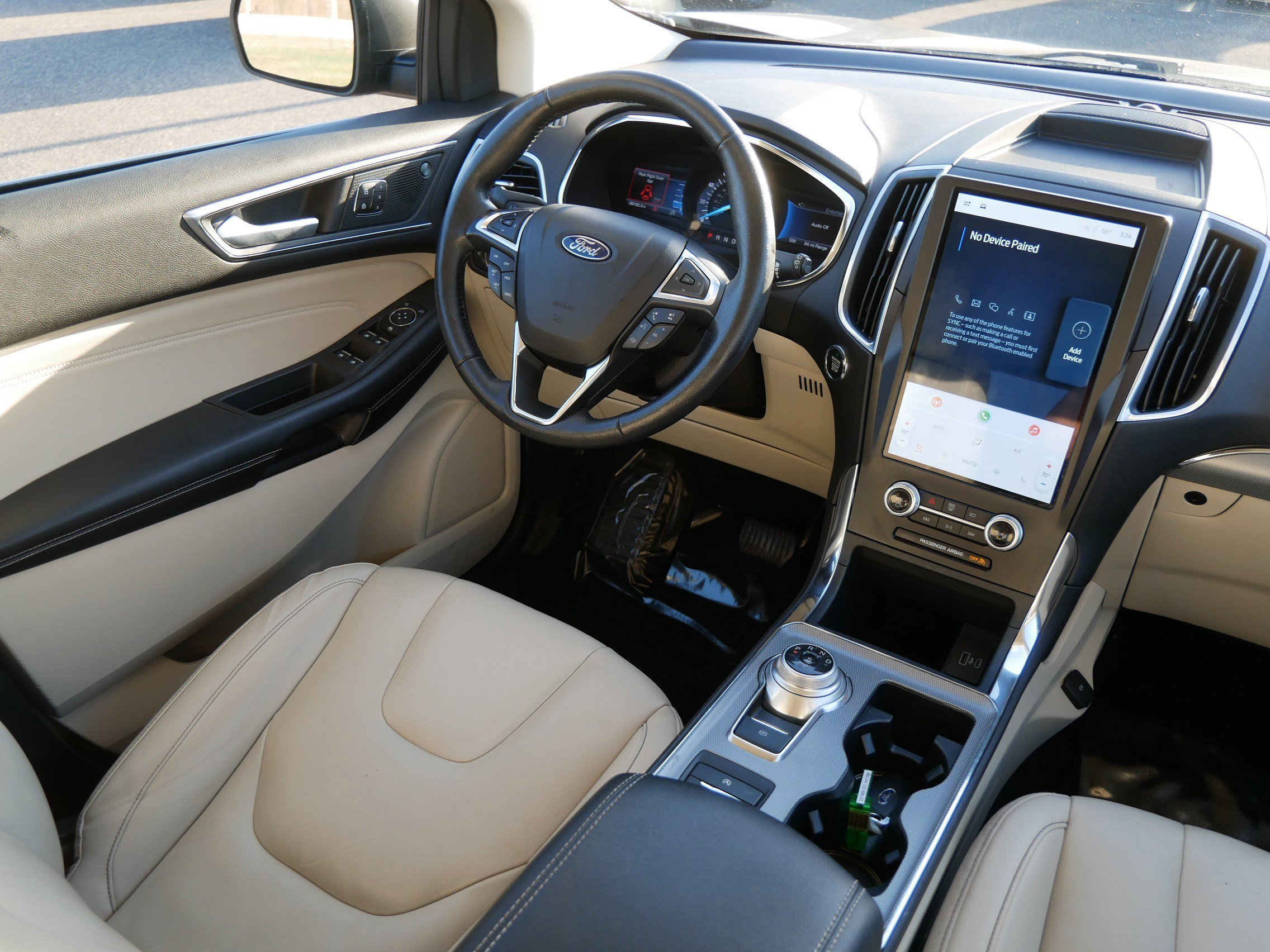 Certified 2021 Ford Edge Titanium w/ Cargo Accessory Package image 9