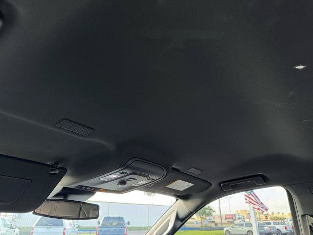 Used 2025 Chevrolet Tahoe RST RWD image 18