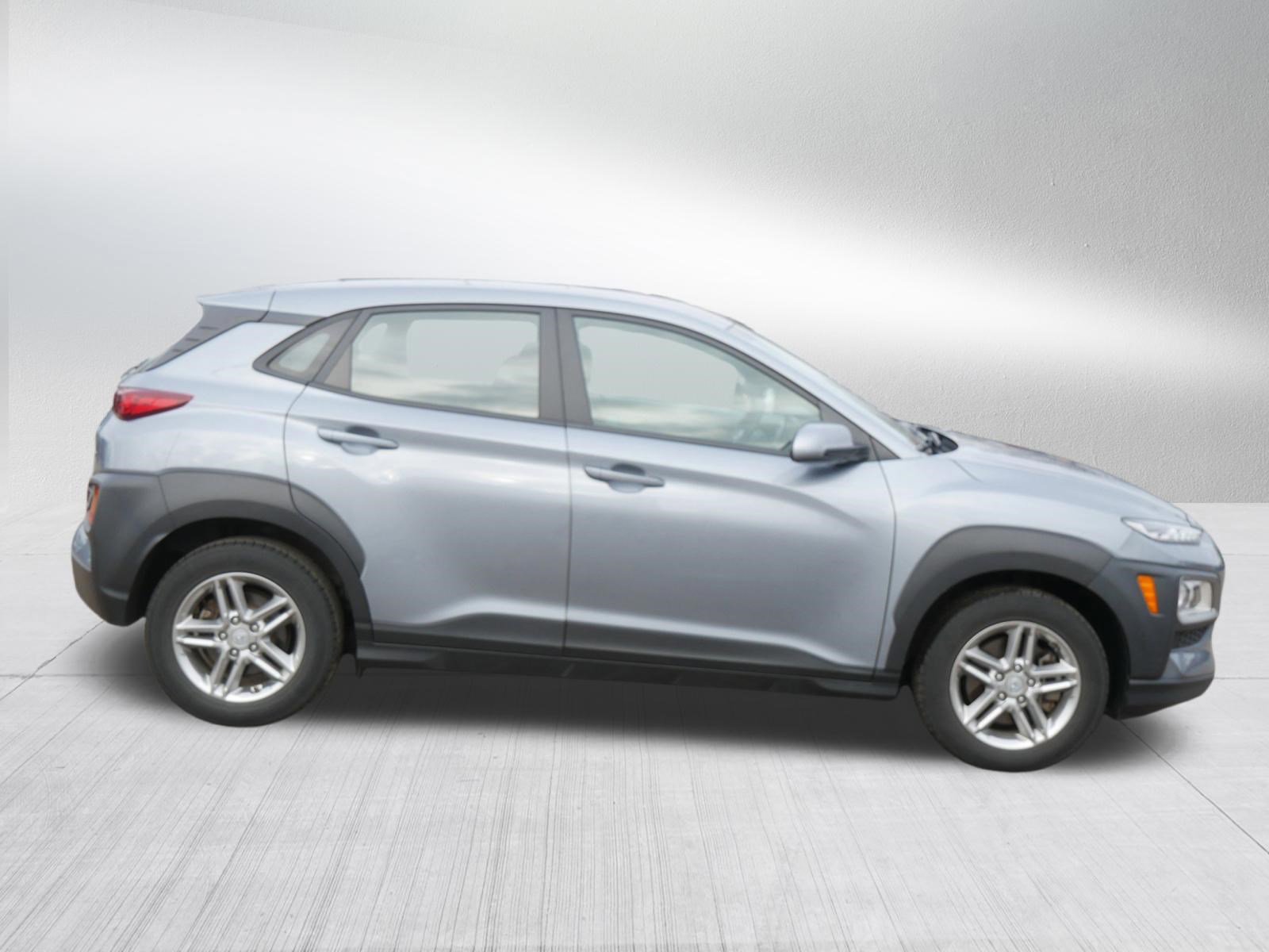 Used 2021 Hyundai Kona SE image 8