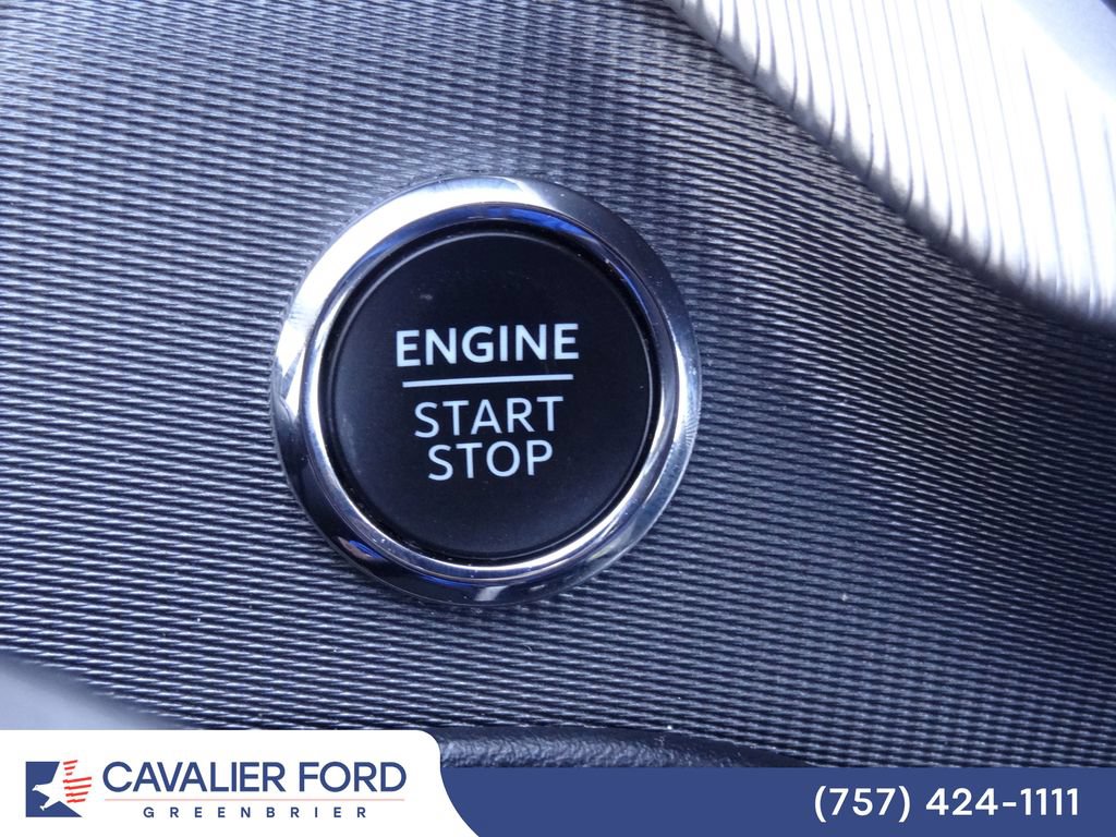 Certified 2025 Ford Explorer ST-Line AWD/4WD image 23