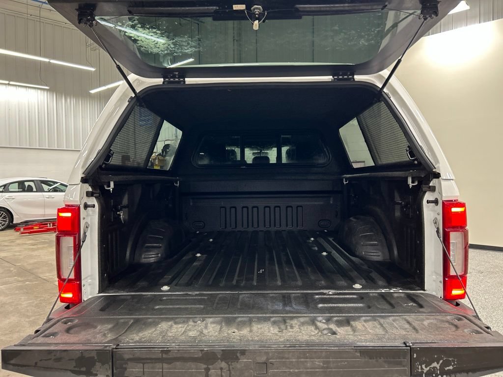 Certified 2021 Ford F250 Platinum w/ FX4 Off-Road Package AWD/4WD image 33