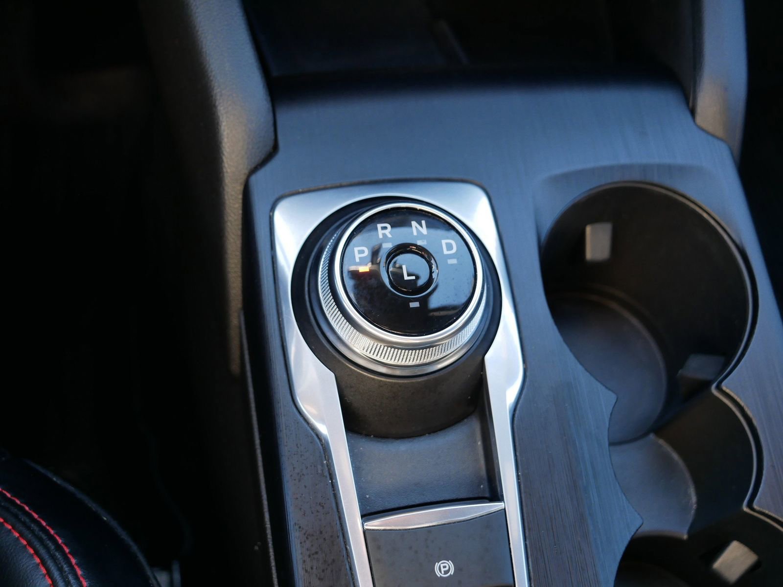 Certified 2023 Ford Escape ST-Line Elite AWD/4WD image 26