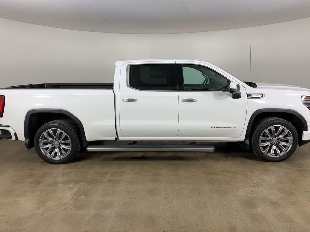 Used 2023 GMC Sierra 1500 Denali w/ Denali Reserve Package AWD/4WD image 7