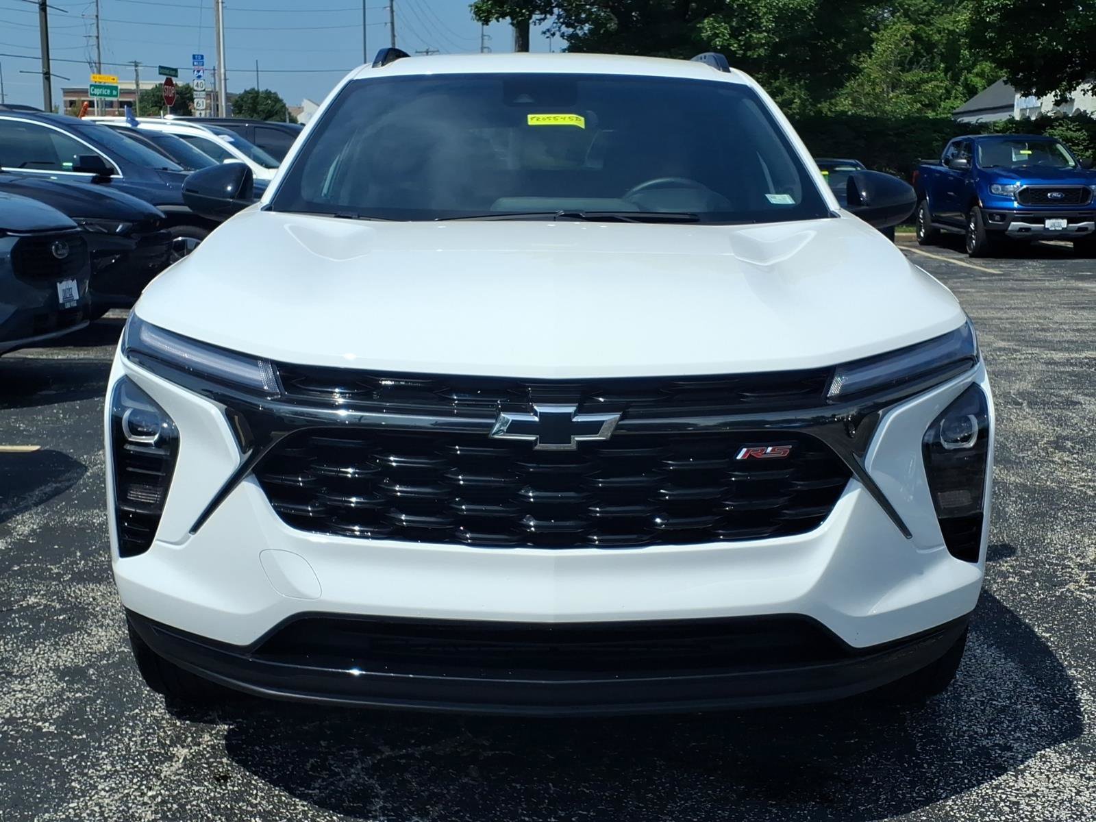 Used 2025 Chevrolet Trax RS w/ Driver Confidence Package FWD image 27