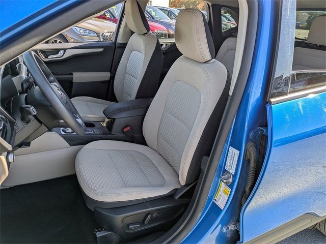 Certified 2020 Ford Escape SE image 7