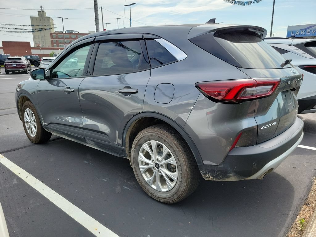 Certified 2023 Ford Escape Active w/ Tech Pack #2 AWD/4WD image 4