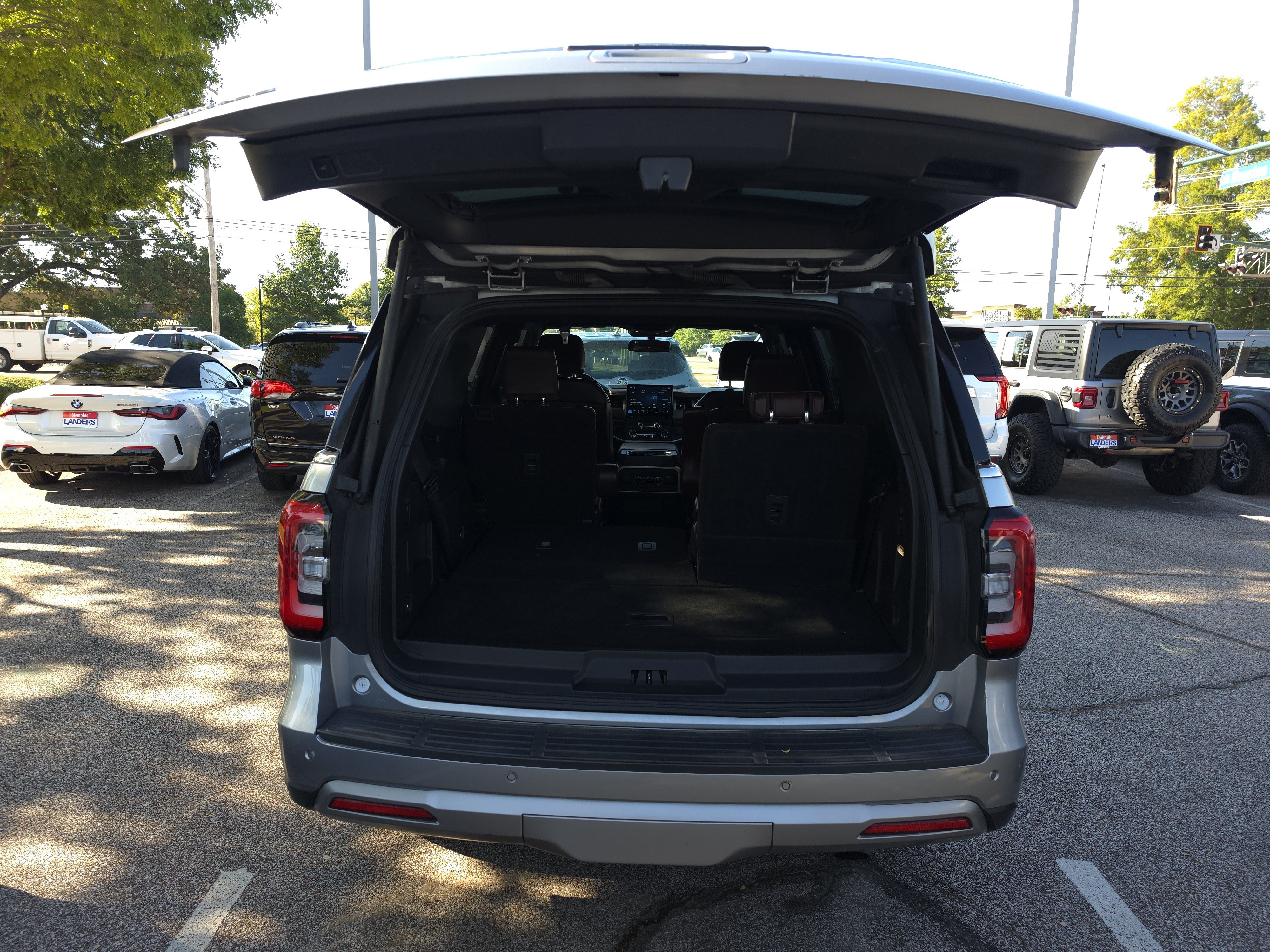 Certified 2022 Ford Expedition Limited RWD image 19