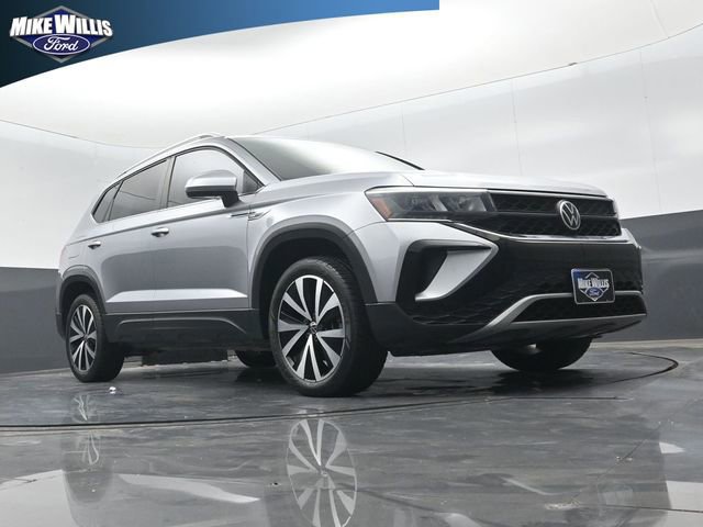 Used 2022 Volkswagen Taos SE FWD image 21