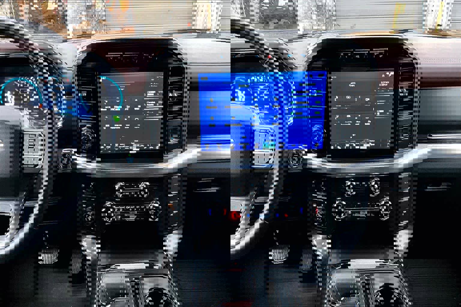 Certified 2021 Ford F150 Lariat w/ Max Trailer Tow Package image 6