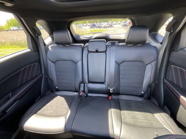 Certified 2024 Ford Edge ST-Line w/ Class II Trailer Tow Package AWD/4WD image 23