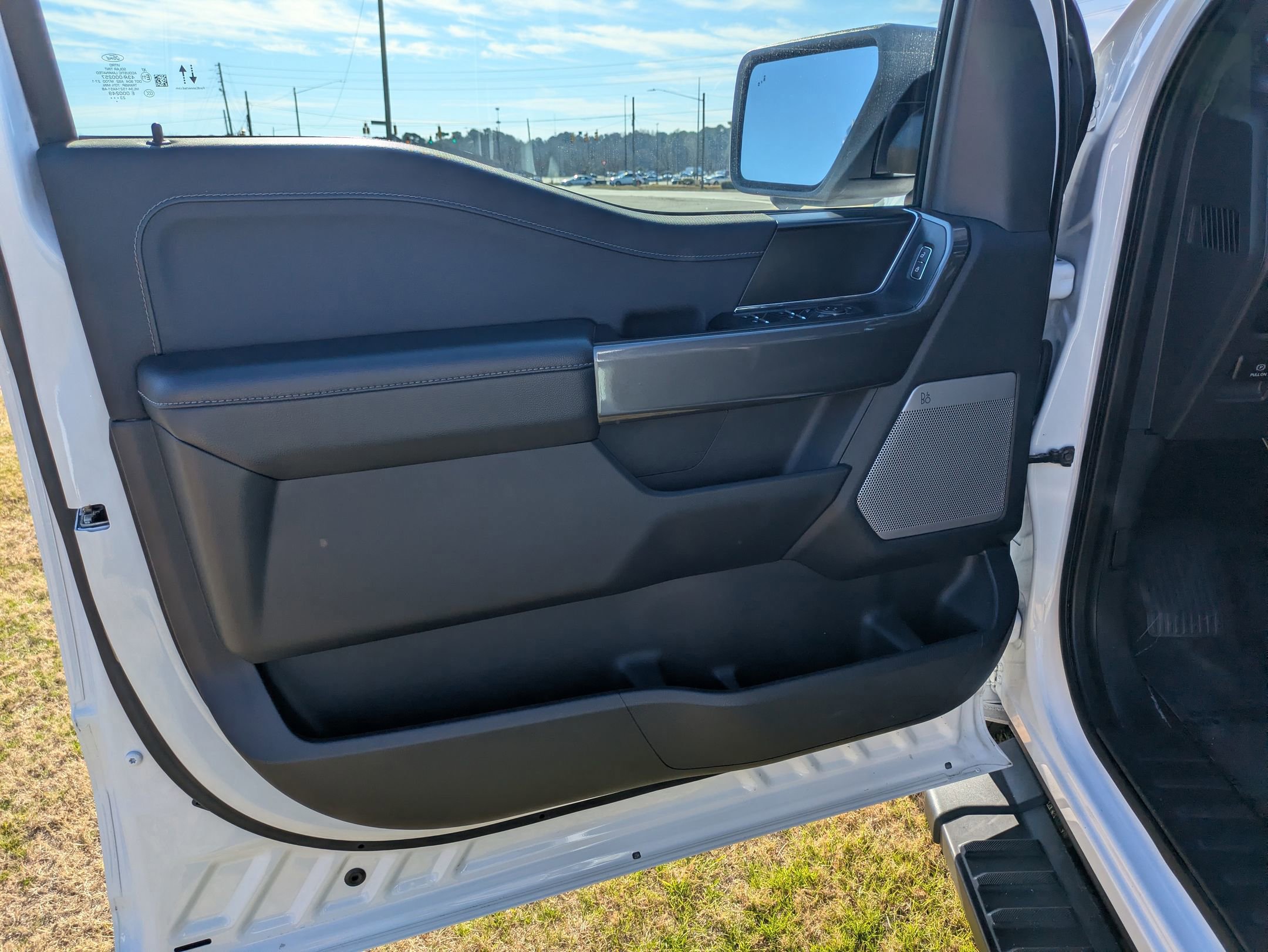 Certified 2023 Ford F150 XLT w/ Equipment Group 302A High image 12