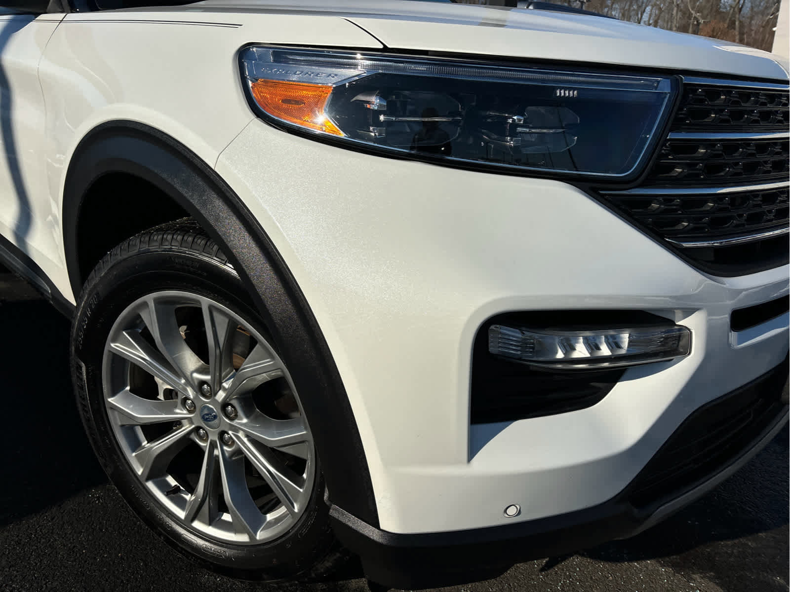 Certified 2023 Ford Explorer XLT w/ Equipment Group 202A image 28