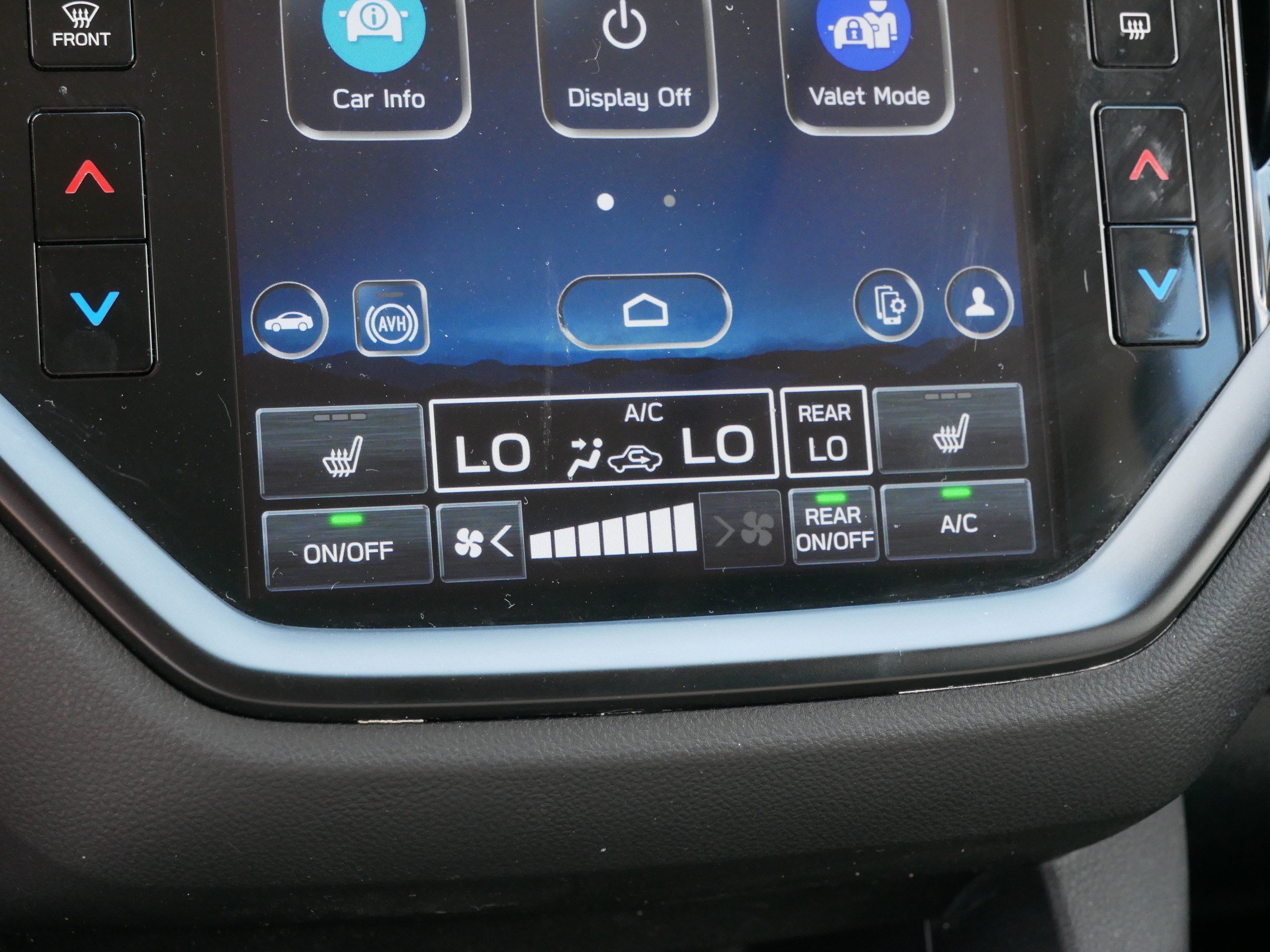 Used 2023 Subaru Ascent Onyx Edition AWD/4WD image 23