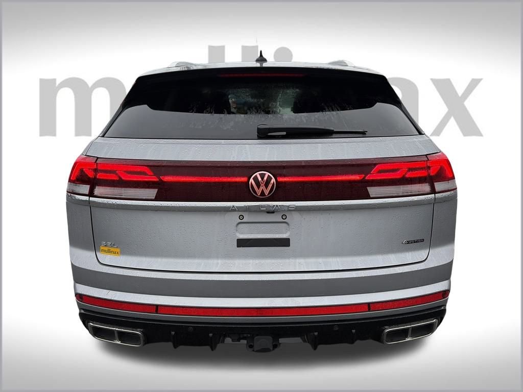 Used 2024 Volkswagen Atlas Cross Sport SEL Premium R-Line image 33