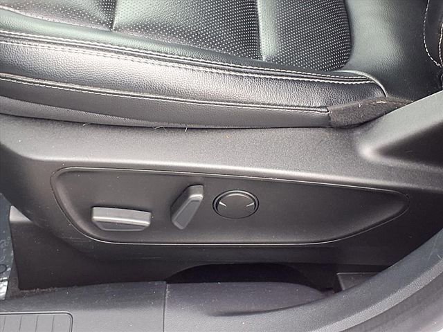 Certified 2022 Ford Escape SEL image 8