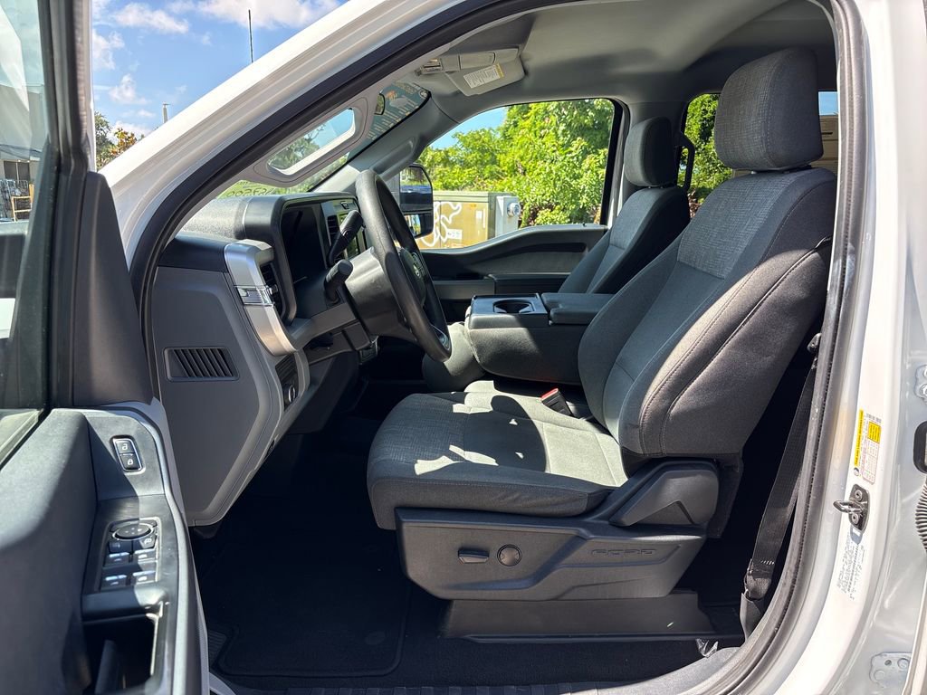 Certified 2025 Ford F250 XLT AWD/4WD image 28