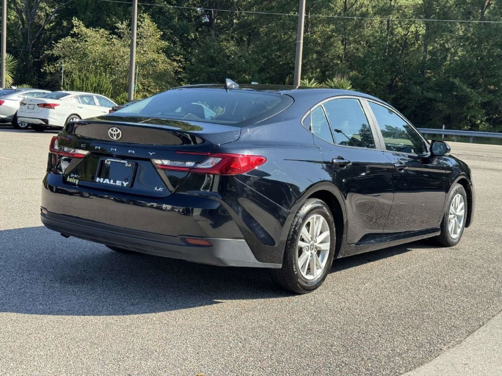 Used 2025 Toyota Camry LE FWD image 22