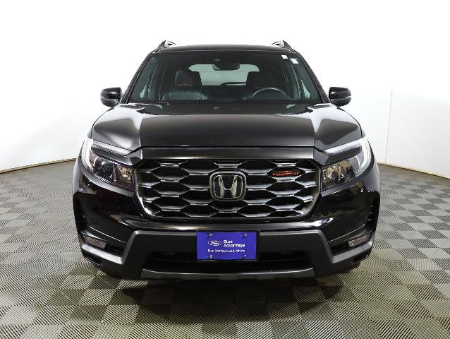 Used 2023 Honda Passport TrailSport image 3